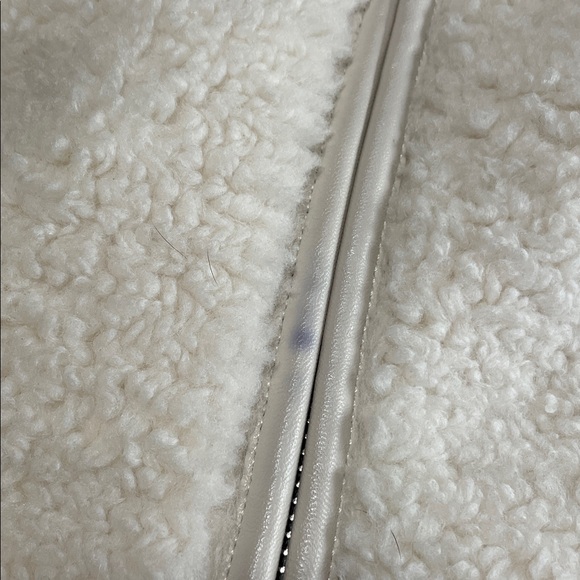 Abercrombie and Fitch oversize Sherpa jacket - Picture 8 of 8